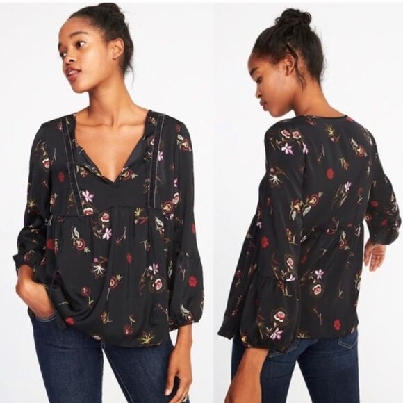 Embellished Black and Pink Relaxed Blouse - Picture 1 of 7